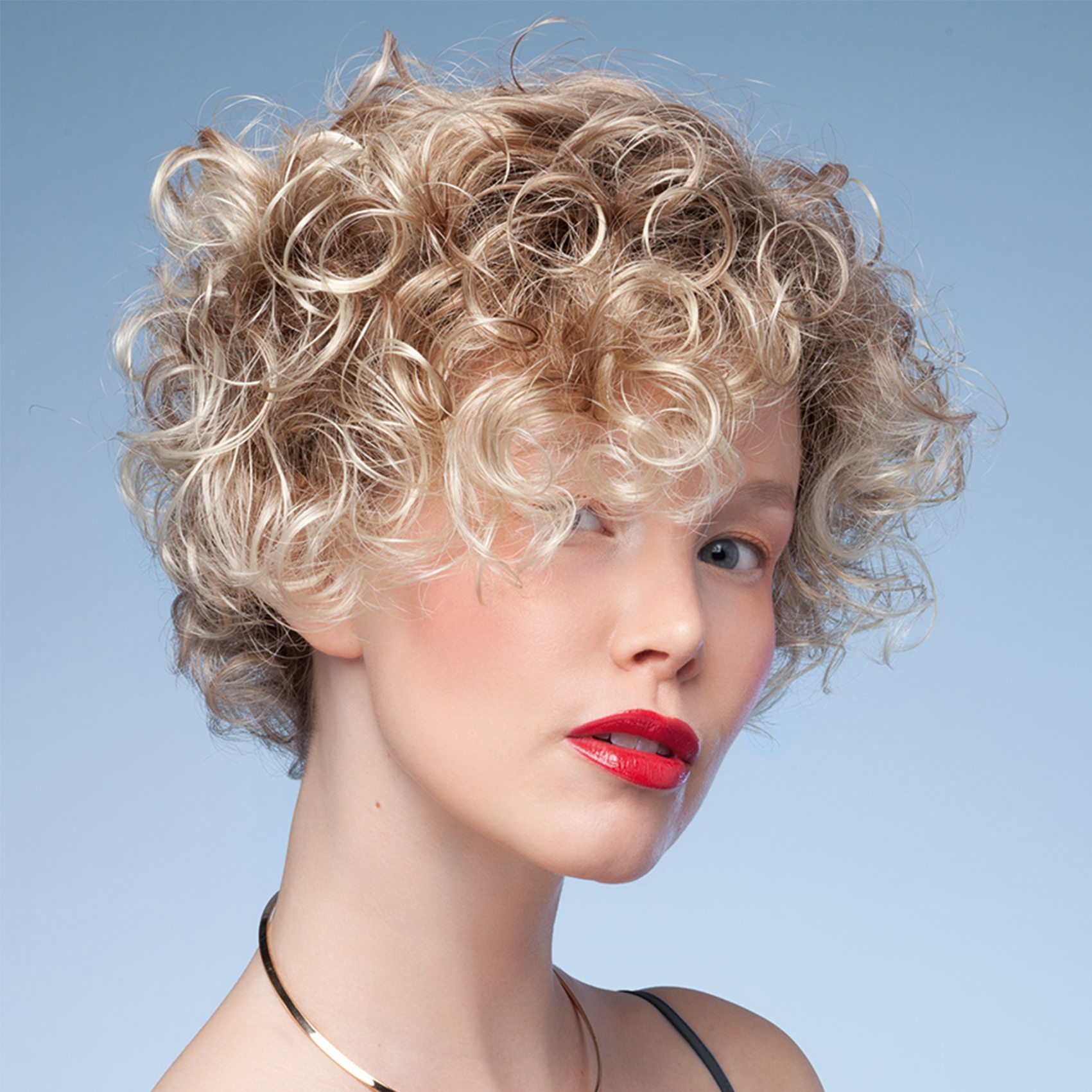 The London Catwalk Collection - image Ellen-Willie-Perucci-Switch-Wig on https://purewigs.com